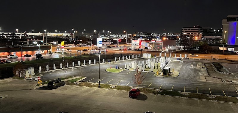 Holiday Inn Express & Suites Chicago O'Hare Airport in Des Plaines, Illinois, United States