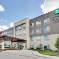 Holiday Inn Express & Suites Farmers Branch, an IHG Hotel