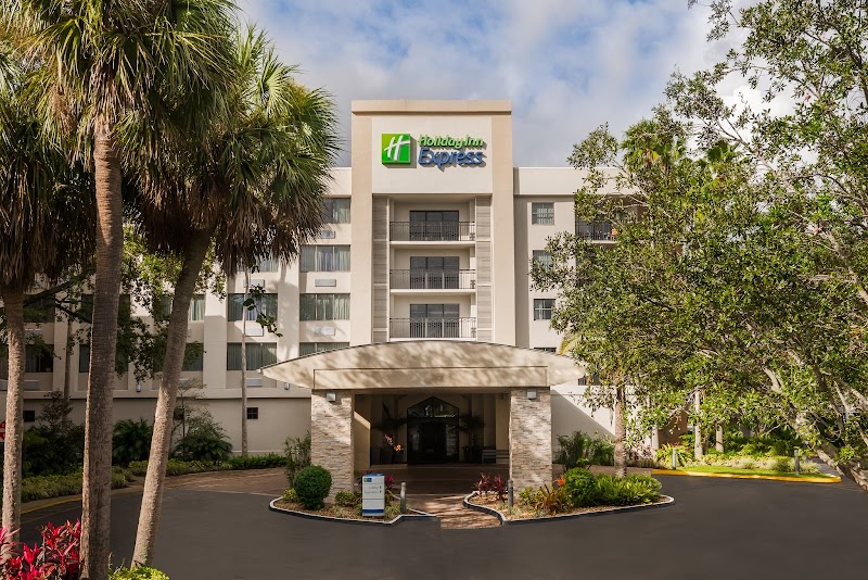 Holiday Inn Express & Suites Ft. Lauderdale Airport/Cruise, an IHG Hotel in Plantation, Florida, United States