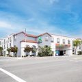 Holiday Inn Express & Suites Hermosa Beach