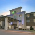 Holiday Inn Express & Suites Magnolia