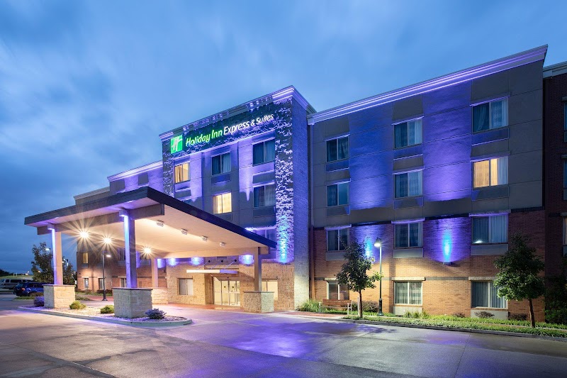 Holiday Inn Express & Suites Manhattan in Manhattan, Kansas, United States