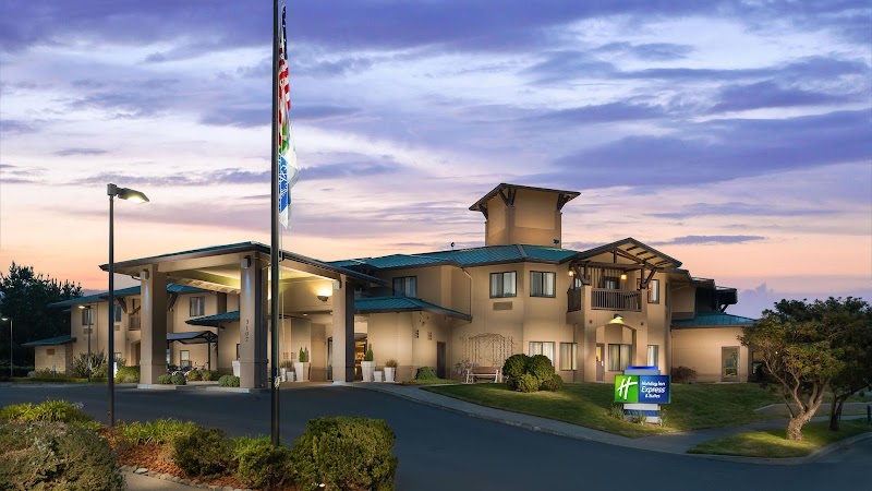 Holiday Inn Express & Suites McKinleyville - Arcata Area in McKinleyville, California, United States