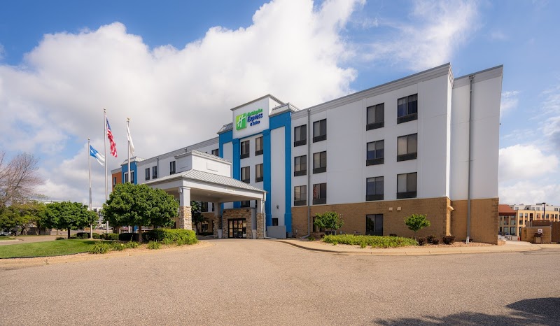 Holiday Inn Express & Suites Minneapolis-Minnetonka in Minnetonka, Minnesota, United States