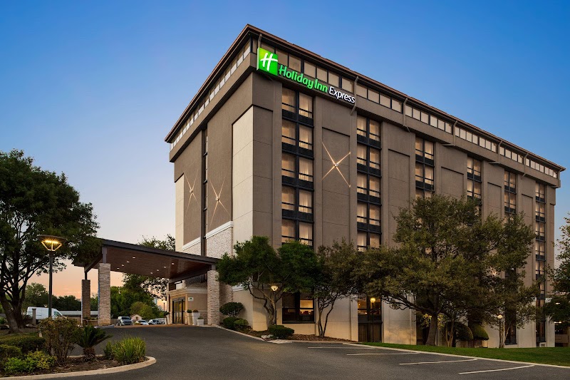 Holiday Inn Express & Suites San Antonio-Airport in Alamo Heights, Texas, United States