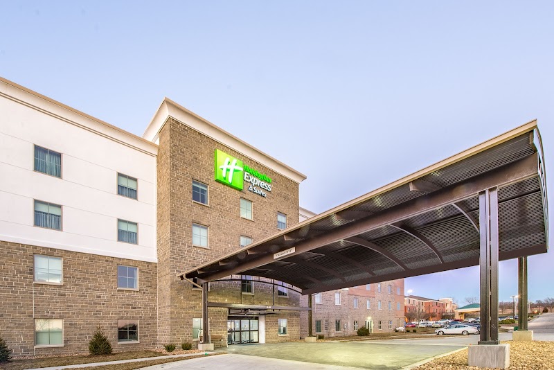 Holiday Inn Express & Suites Shawnee-Kansas City West in Shawnee, Kansas, United States