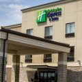 Holiday Inn Express & Suites Sikeston
