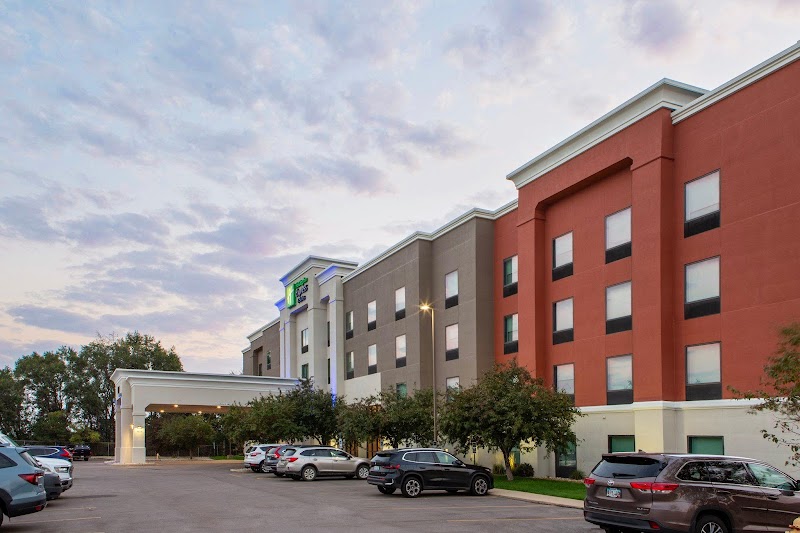 Holiday Inn Express & Suites Sioux City - Southern Hills in Sioux City, Iowa, United States