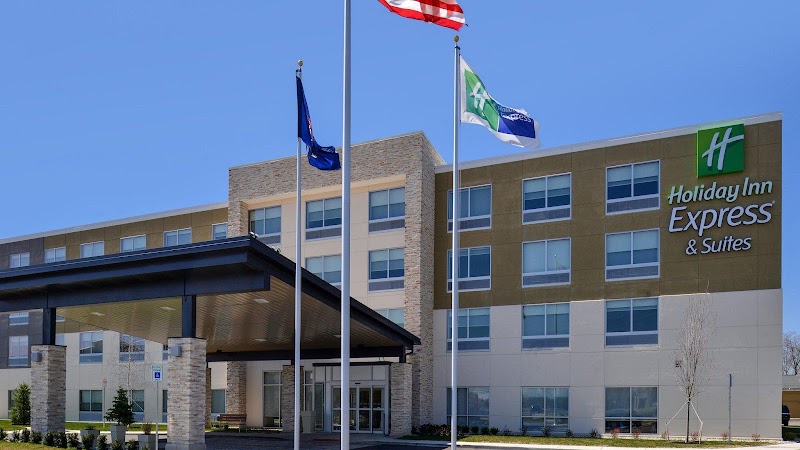 Holiday Inn Express & Suites Southgate - Detroit Area in Southgate, Michigan, United States