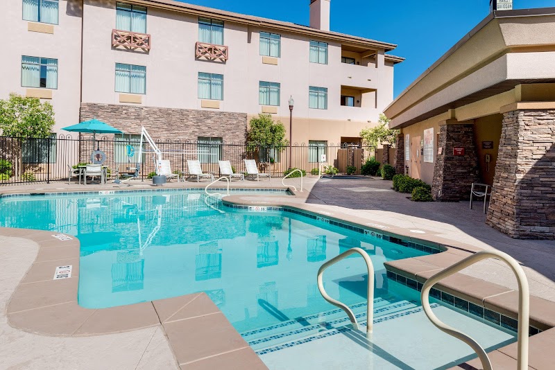 Holiday Inn Express & Suites St. George North in Washington, Utah, United States