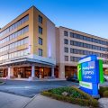 Holiday Inn Express & Suites Stamford