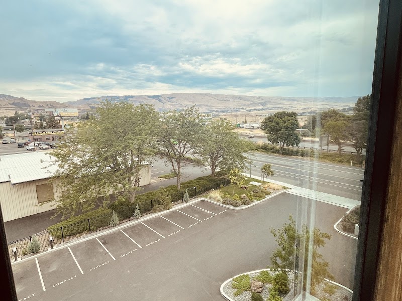 Holiday Inn Express & Suites The Dalles in The Dalles, Oregon, United States