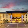 Holiday Inn Express & Suites Troy