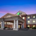 Holiday Inn Express & Suites Urbana-Champaign