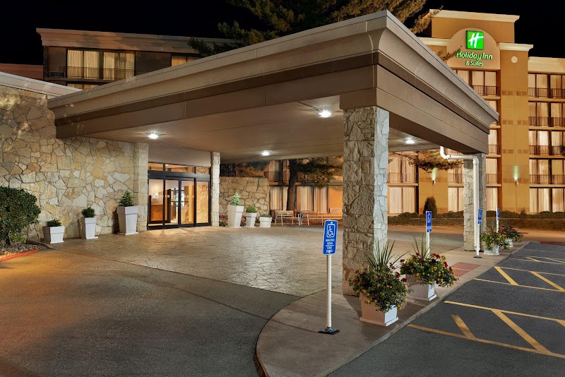 Holiday Inn Express & Suites Urbandale Des Moines, an IHG Hotel in Urbandale, Iowa, United States