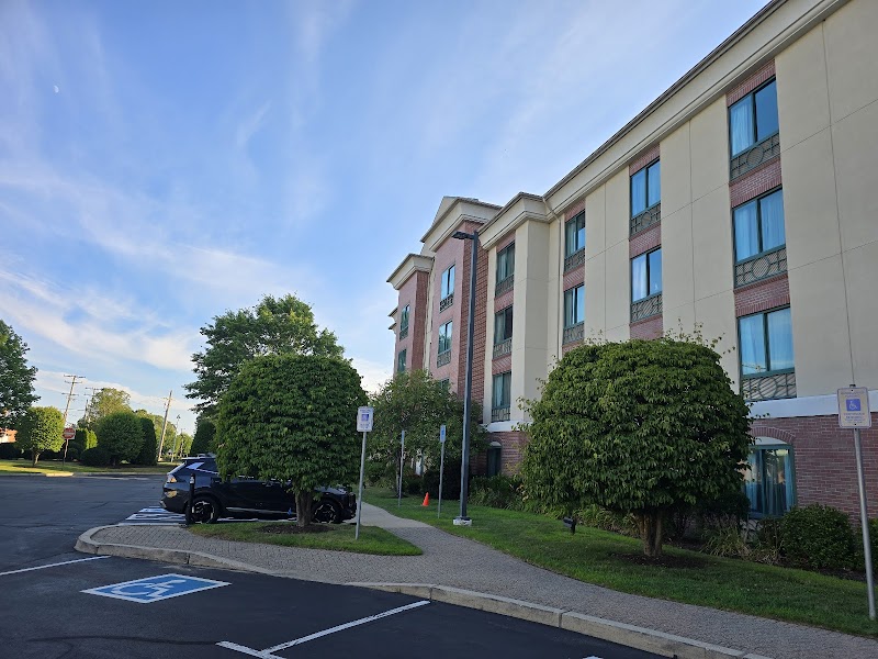 Holiday Inn Express & Suites Warwick-Providence (Airport) in Warwick, Rhode Island, United States
