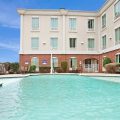 Holiday Inn Express & Suites Waxahachie