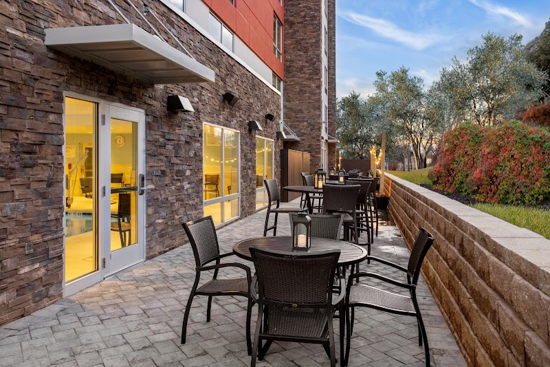 Holiday Inn Express & Suites Waynesboro in Waynesboro, Virginia, United States