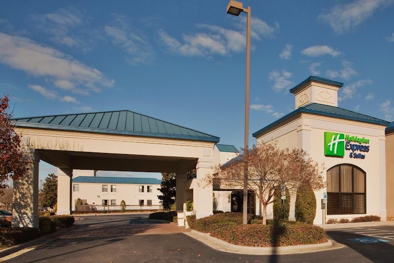 Holiday Inn Express & Suites Wilson I-95 in Wilson, North Carolina, United States