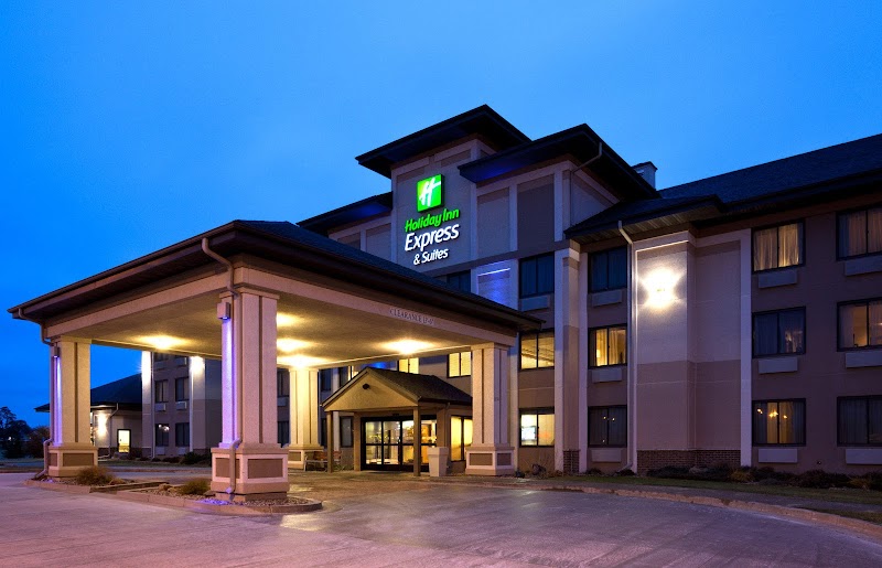 Holiday Inn Express & Suites Worthington in Worthington, Minnesota, United States