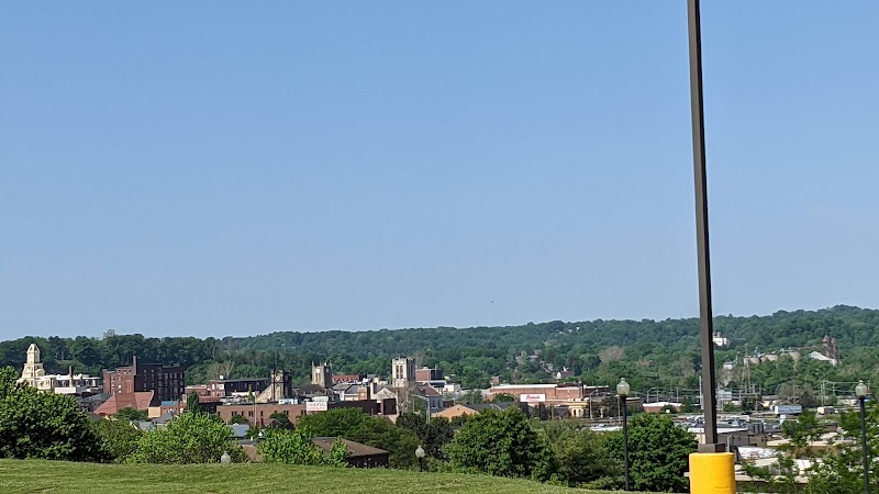 Holiday Inn Express & Suites Zanesville North in Zanesville, Ohio, United States
