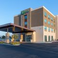 Holiday Inn Express Visalia
