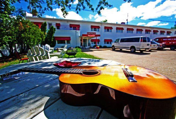 Holiday Music Motel in Sturgeon Bay, Wisconsin, United States