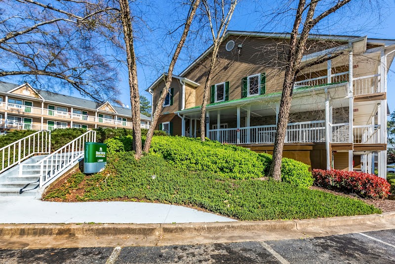 HomeTowne Studios by Red Roof Atlanta - NE - Norcross South in Norcross, Georgia, United States