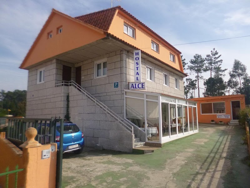 Hostal Alce in Nigran, Spain