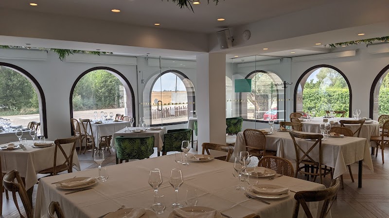 Hostal El Cobertizo in Huesca, Spain