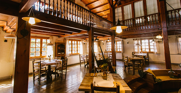 Hostal Els Roures in Ripoll, Spain