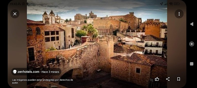 Hostal La Rosa in Caceres, Spain