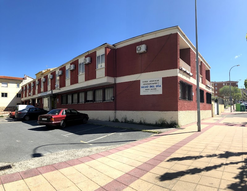 Hotel Alpemar in Plasencia, Spain