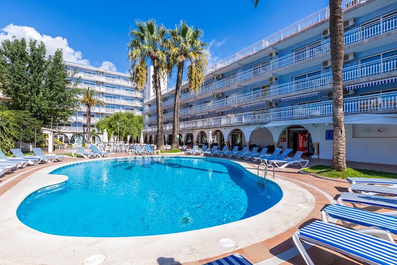 Hotel Apartamentos Solimar in Calafell, Spain