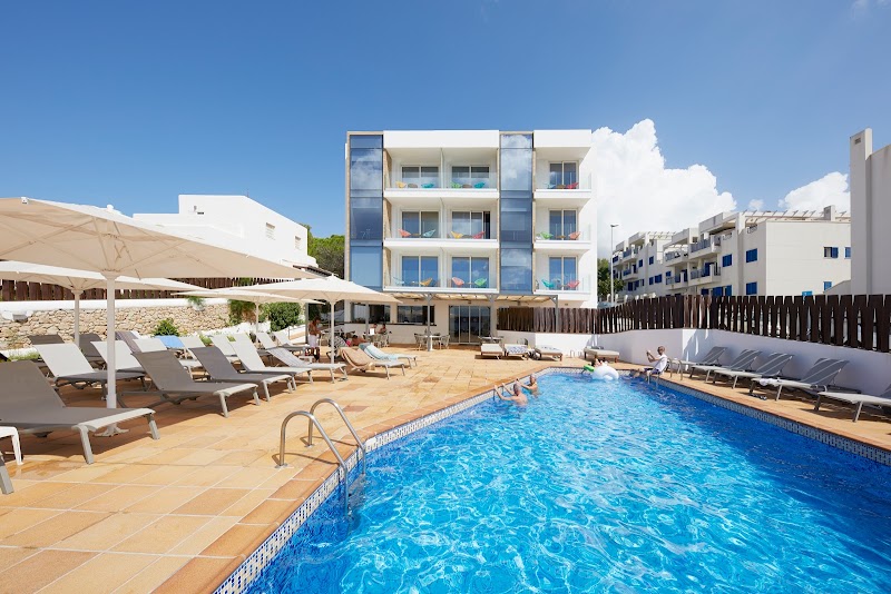 Hotel Apartmentos Sol Bahia in San Antonio Abad, Spain