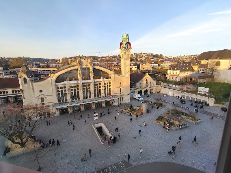 Hotel Astrid in Rouen, France