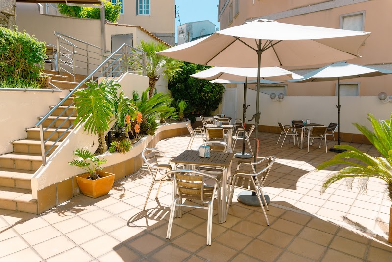 Hotel Atalaya II in Sangenjo, Spain