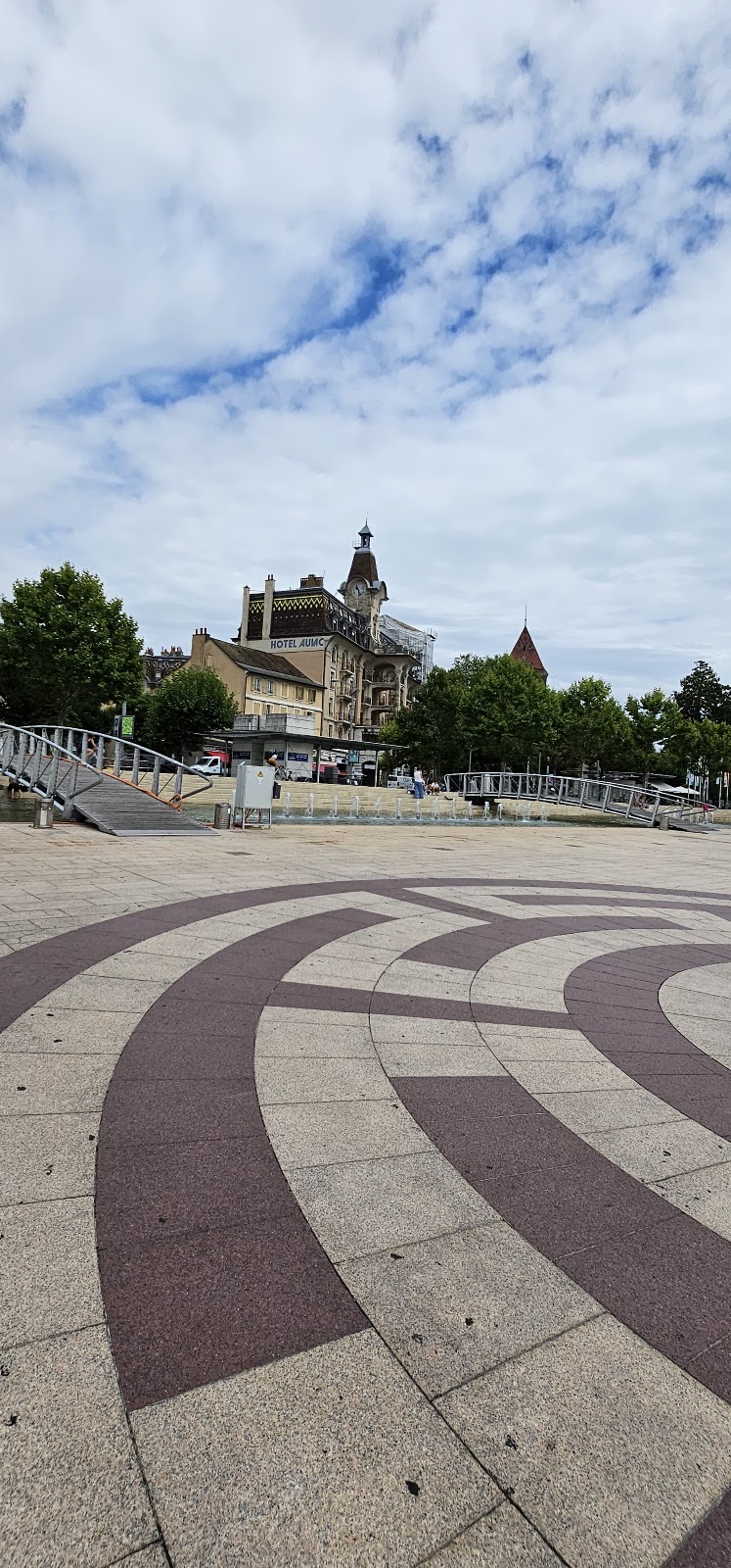 Hotel Aulac in Lausanne, Switzerland