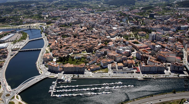 Hotel Avenida Pontevedra in Pontevedra, Spain