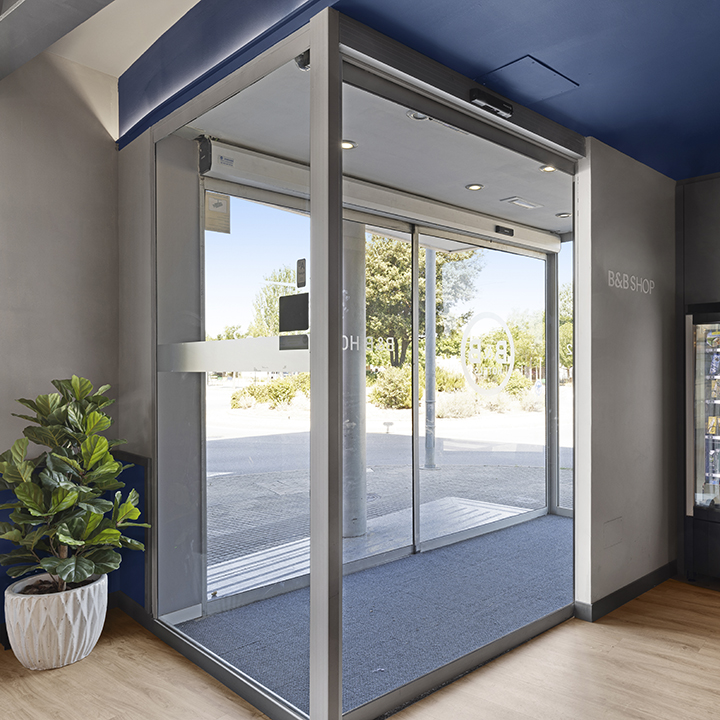 Hotel B&B Girona in Girona, Spain