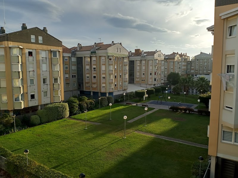 Hotel Bezana Lago in Santa Cruz de Bezana, Spain