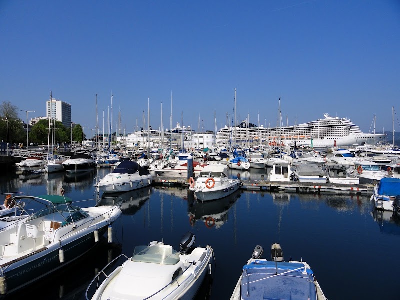 Hotel Compostela in Vigo, Spain