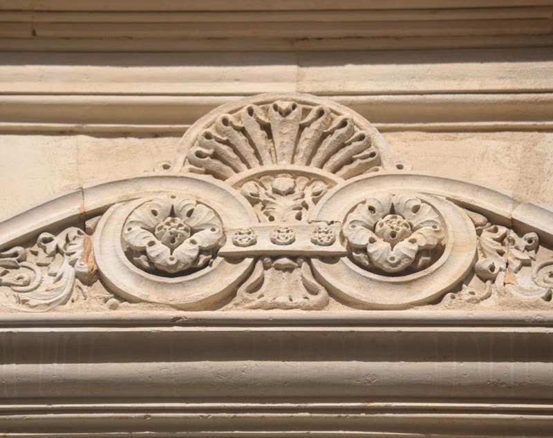 Hotel Concorde in Nimes, France