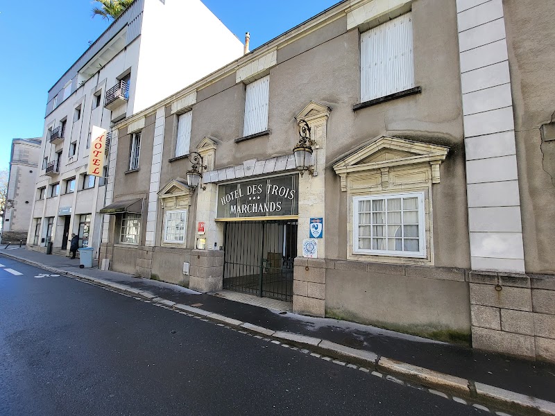 Hotel Des 3 Marchands in Nantes, France
