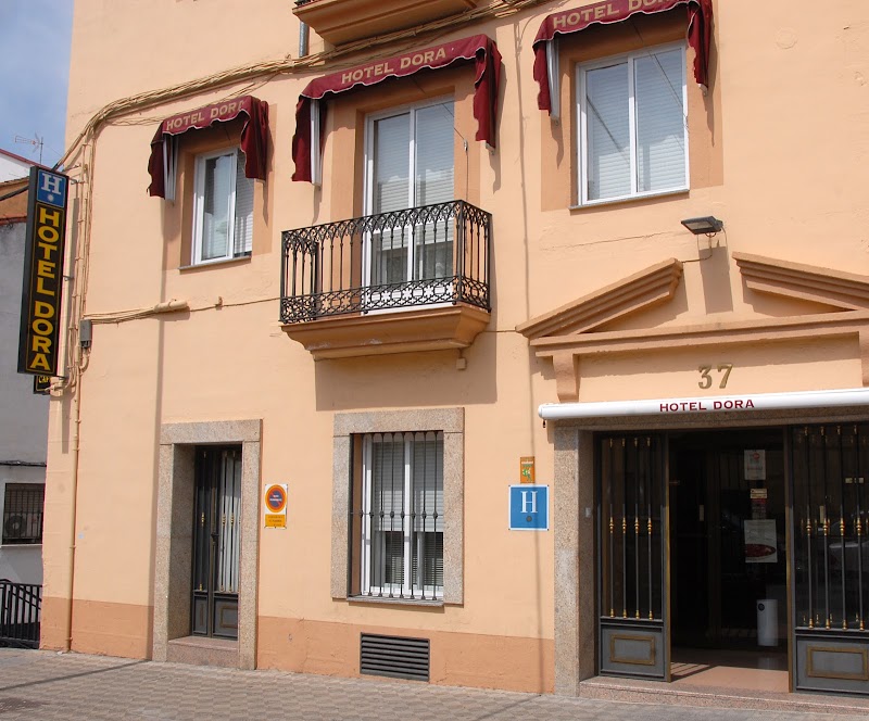 Hotel Dora in Plasencia, Spain