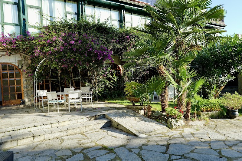 Hotel El Ancla in Laredo, Spain