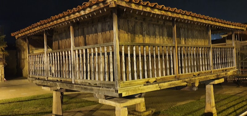 Hotel El Balcón in Aviles, Spain