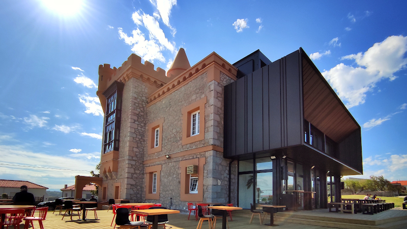 Hotel El Castillo in Suances, Spain