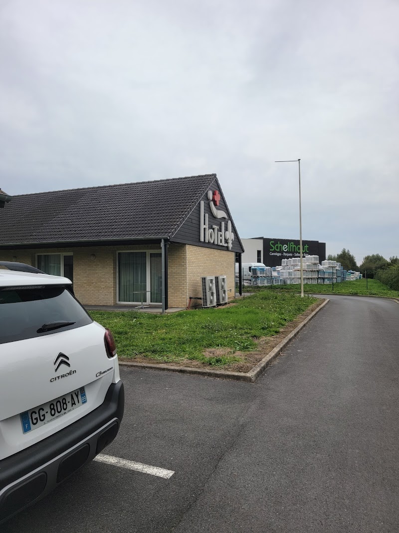 Hotel Fleur de Lys in Bailleul, France