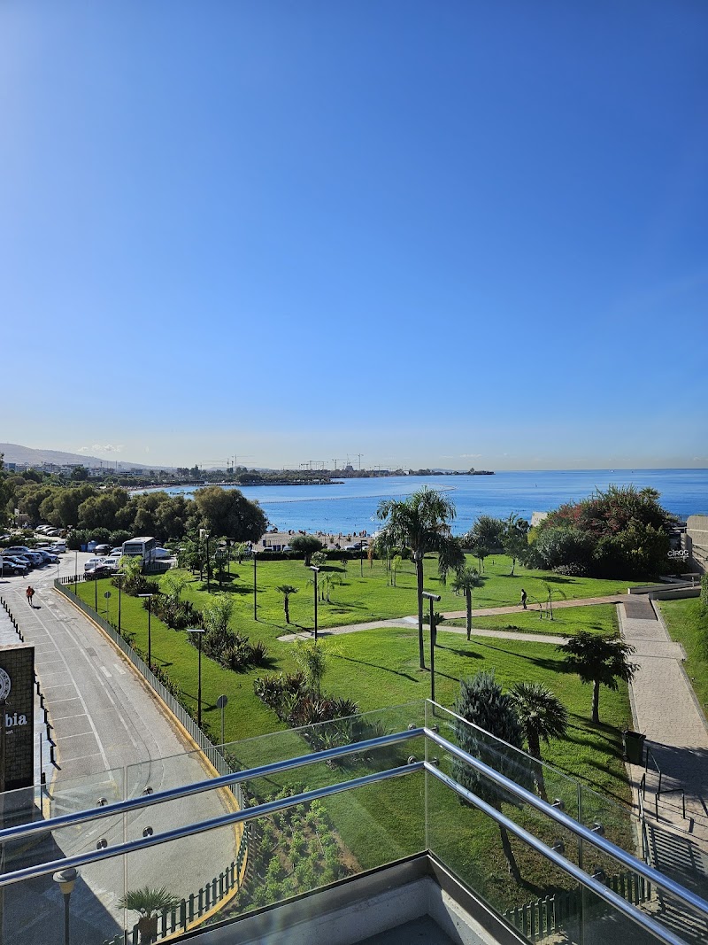 Hotel Galaxy in Piraeus, Greece